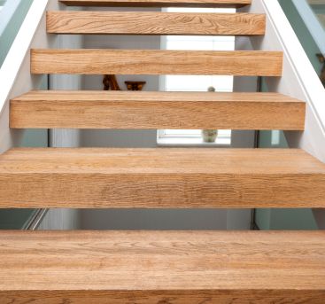 escaleras madera en Antequera